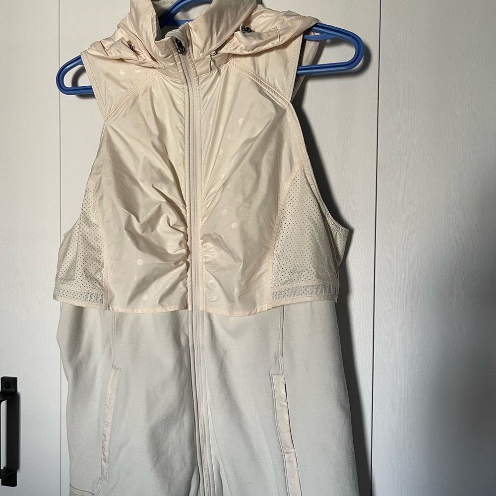 Lululemon vest